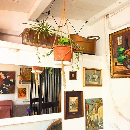 Swinging Garden Housette, Rione Sanita Apartment *